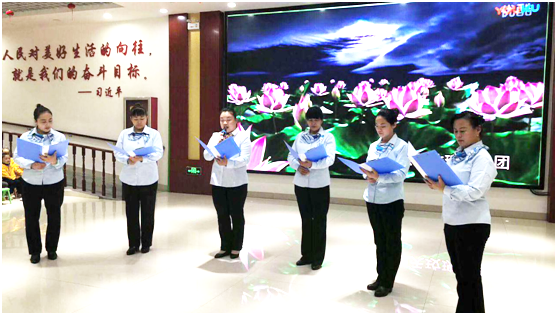 重陽節(jié) 物業(yè)送關(guān)愛 情暖老人心